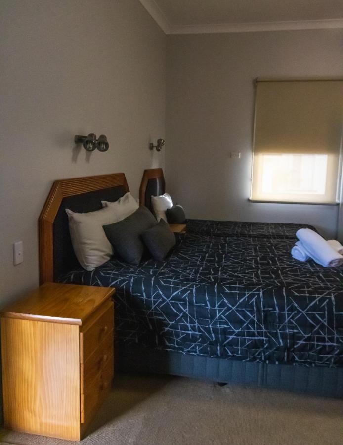 Golfers Inn Tenterfield Eksteriør bilde